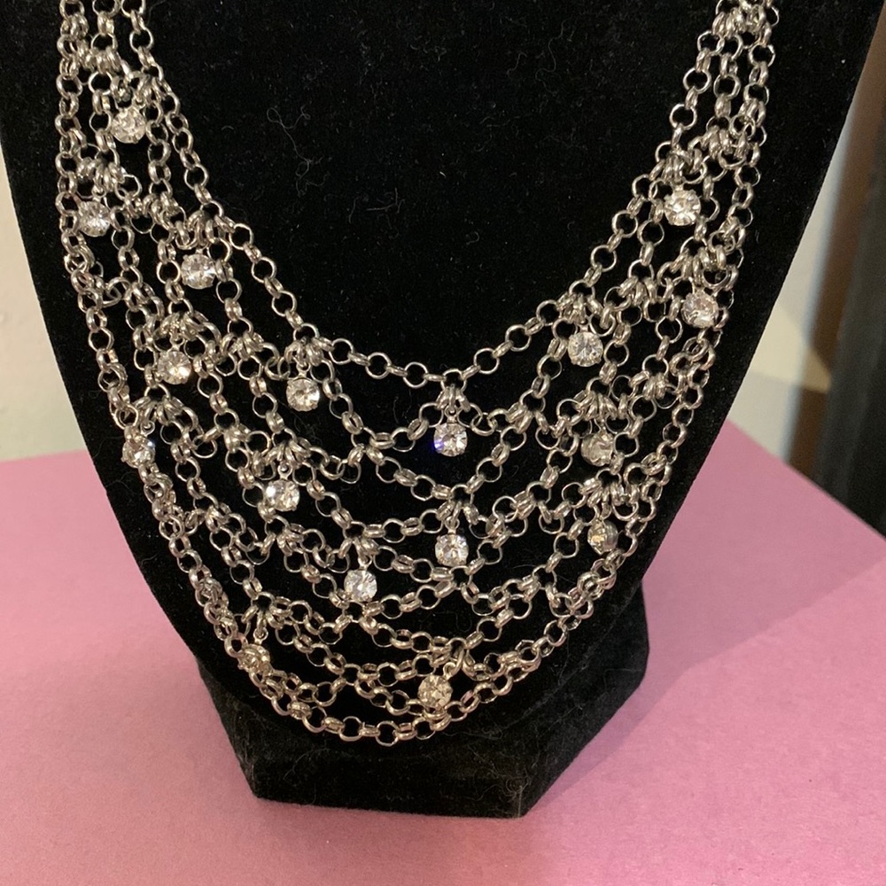 Gorgeous necklace, 21”